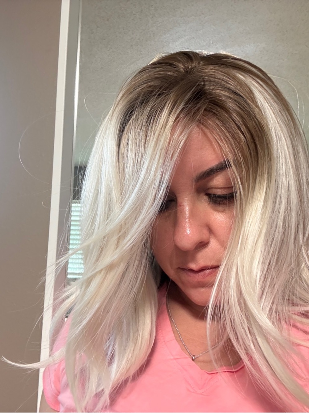 Blonde Layered Wig with Natural Dark Roots - Sleek Everyday Style